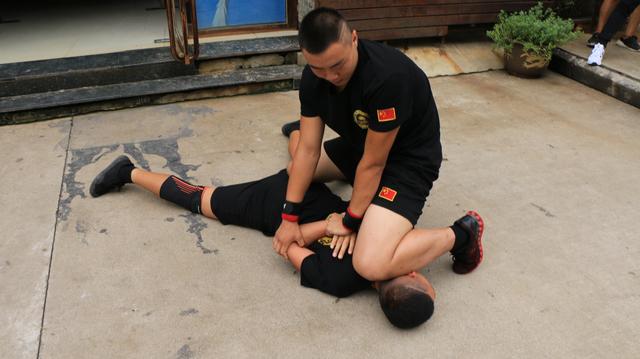 私人保镖自述:任达华自己救了自己一命,现场安保漏洞太多,如果有保镖,不会遇刺