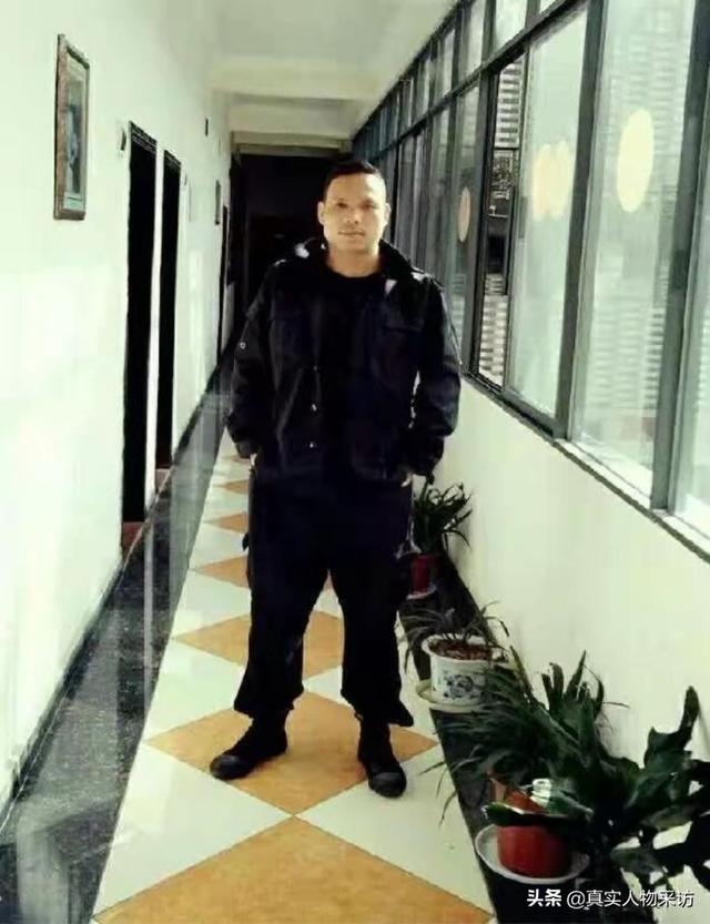 我，80后，为赚钱自学英语到南非做保镖，月薪15000，却风险很大